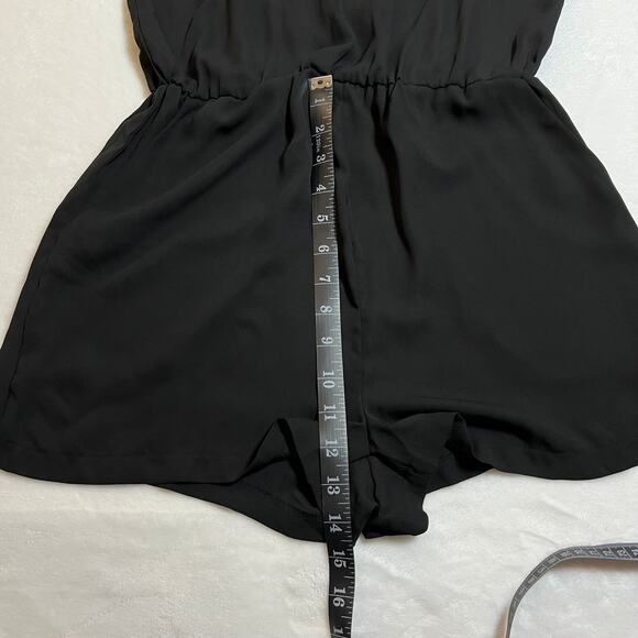 Women's Sleeveless Scoop Embellished Neck Romper Playsuit Size S Casual Festival - Picture 10 of 12